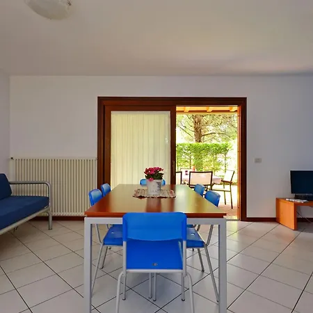 ヴィラ Spacious With Pool