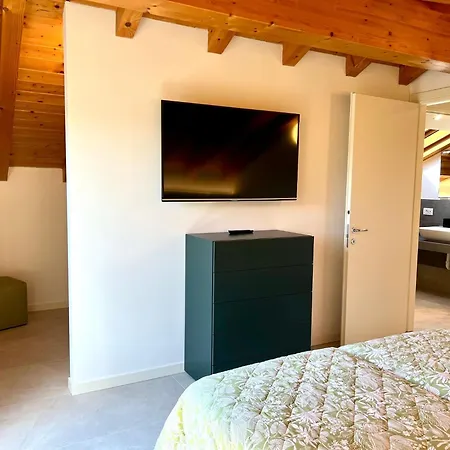Vila Spacious With Pool *